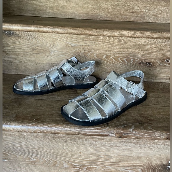 Zara Women’s Leather Silver Side Cut Metallic Buckled Sandals Size 9 EU 40 NEW - Picture 5 of 7